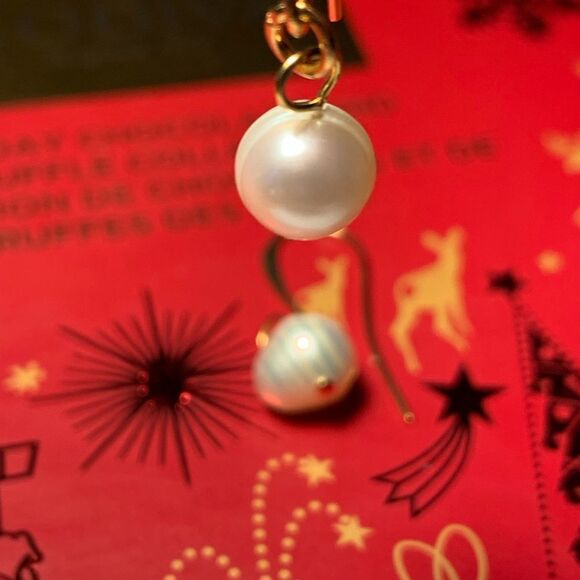 Handmade Genuine Pearl Earrings - Picture 8 of 12